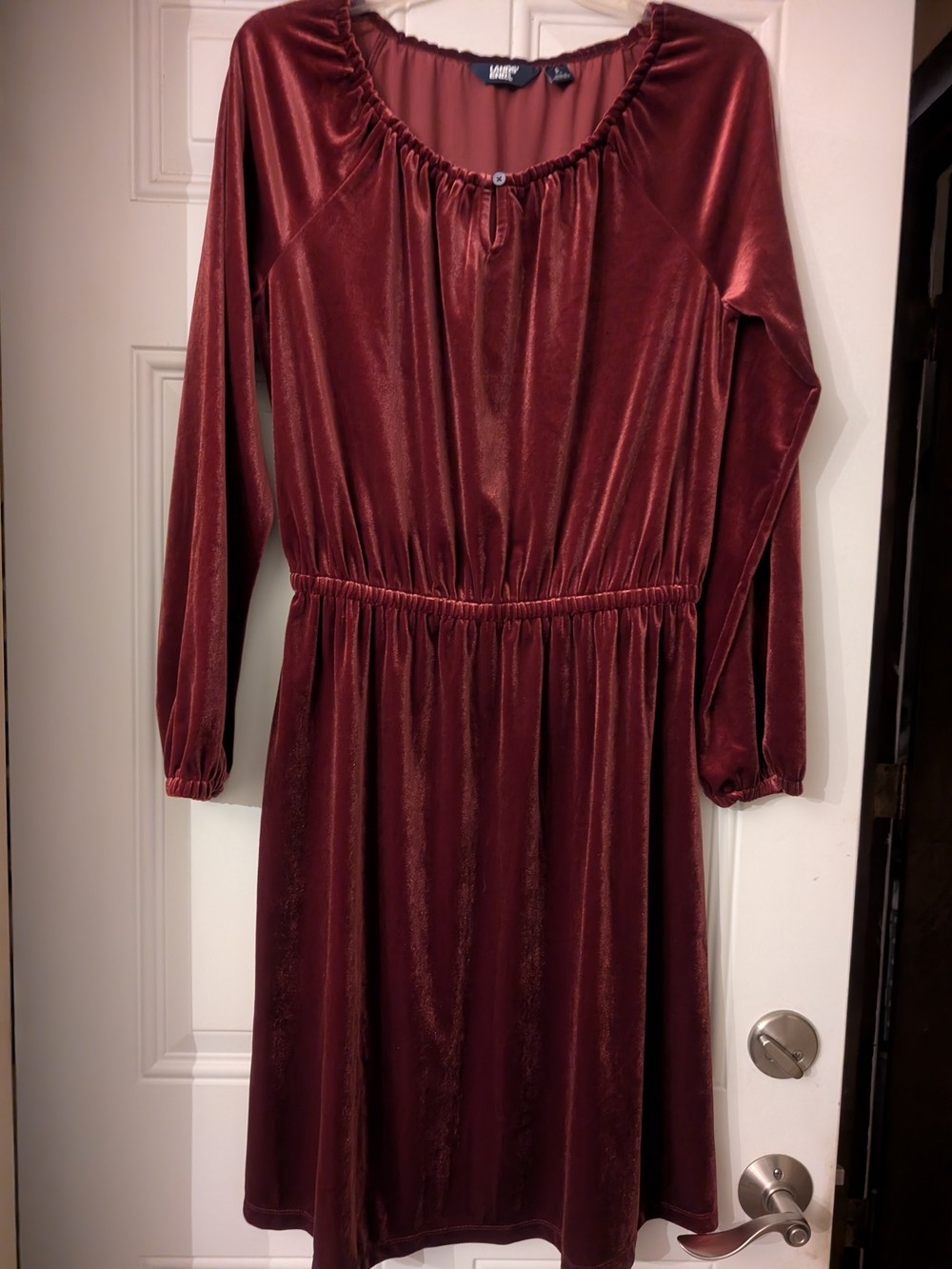 Lands' End Burgundy Velvet Long Sleeve Dress Small (6-8)